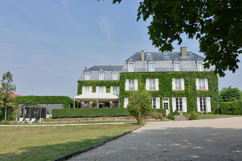 Chateau De Sancy Eksteriør bilde